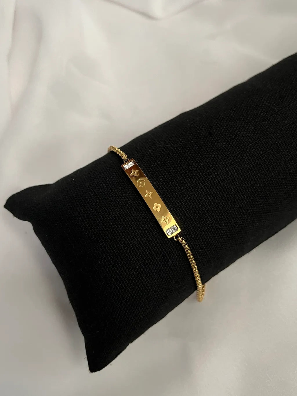 Lvie Curved Adjustable Gold 18K