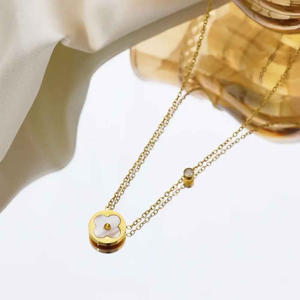 White Flower Necklace 18KGP